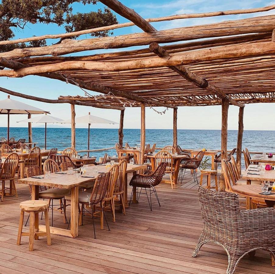 studio à 100m de la plage et de la piscine réservation du samedi au samedi Cervione Exterior foto