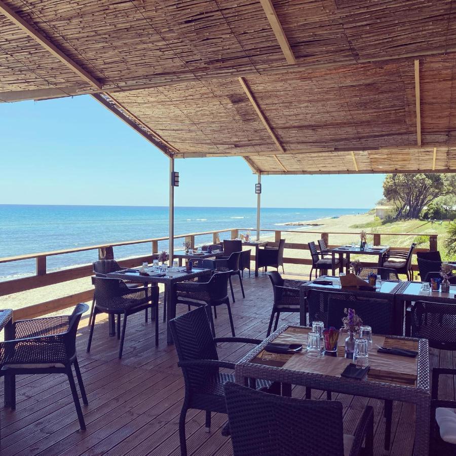 studio à 100m de la plage et de la piscine réservation du samedi au samedi Cervione Exterior foto